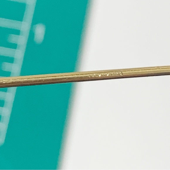 Vintage gold filled flat octagonal minimalist stick pin - Picture 6 of 11